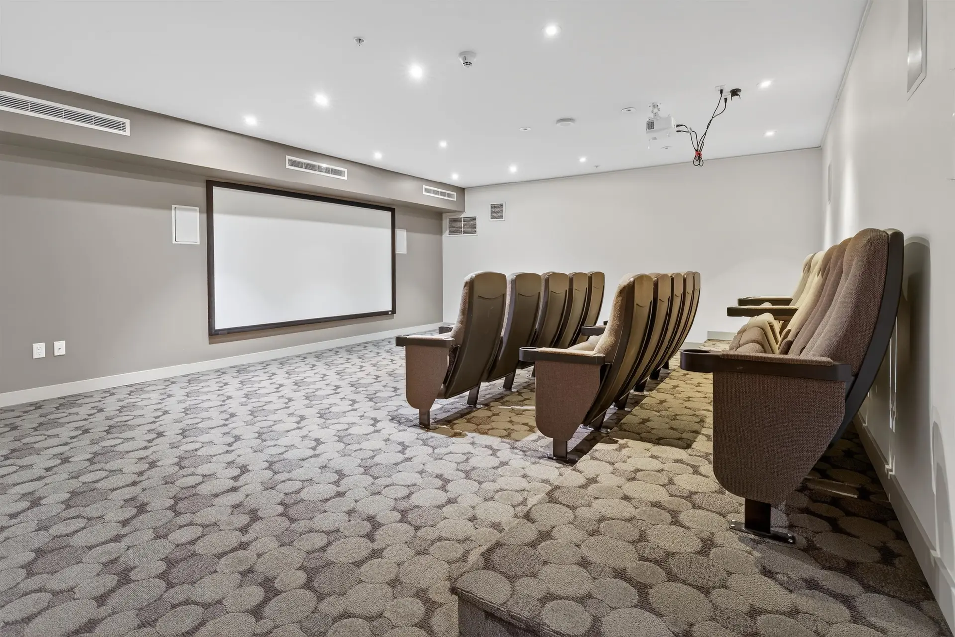 Property at #3109 9981 Whalley Boulevard, Surrey, BC