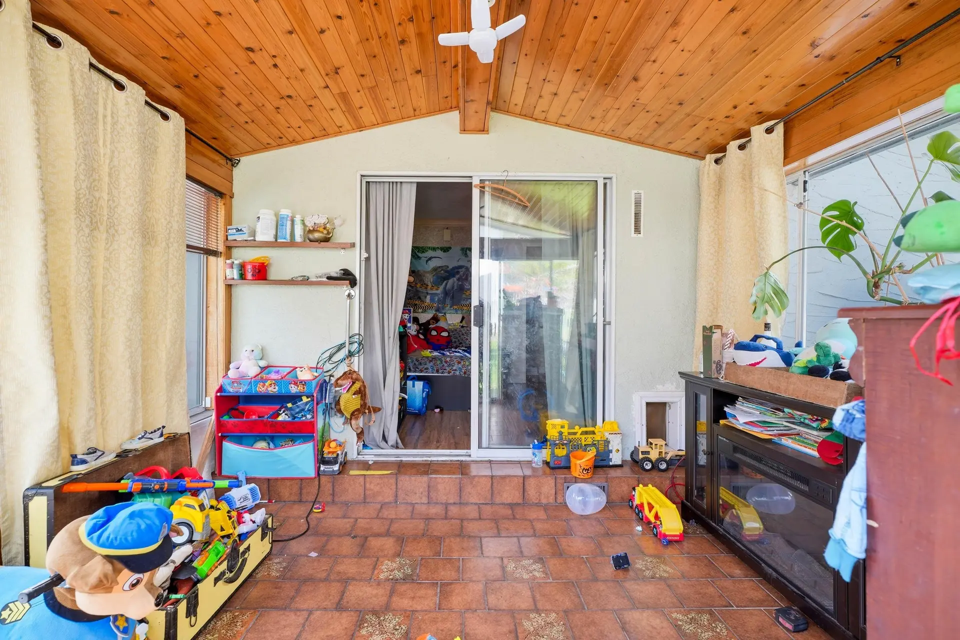 Property at 2574 Campbell Avenue, Abbotsford, BC