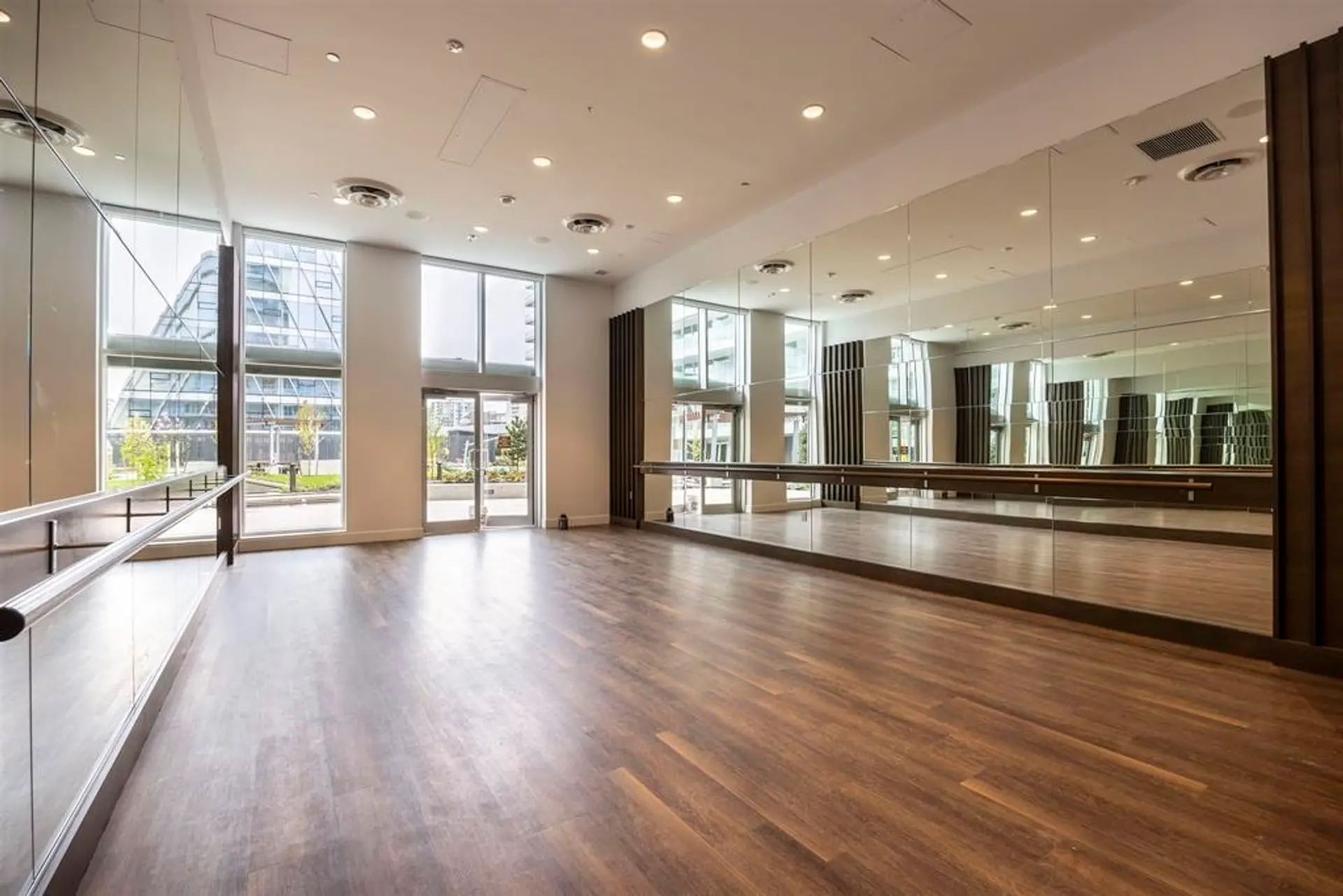 Property at #757 6320 NO. 3 ROAD, Richmond, BC