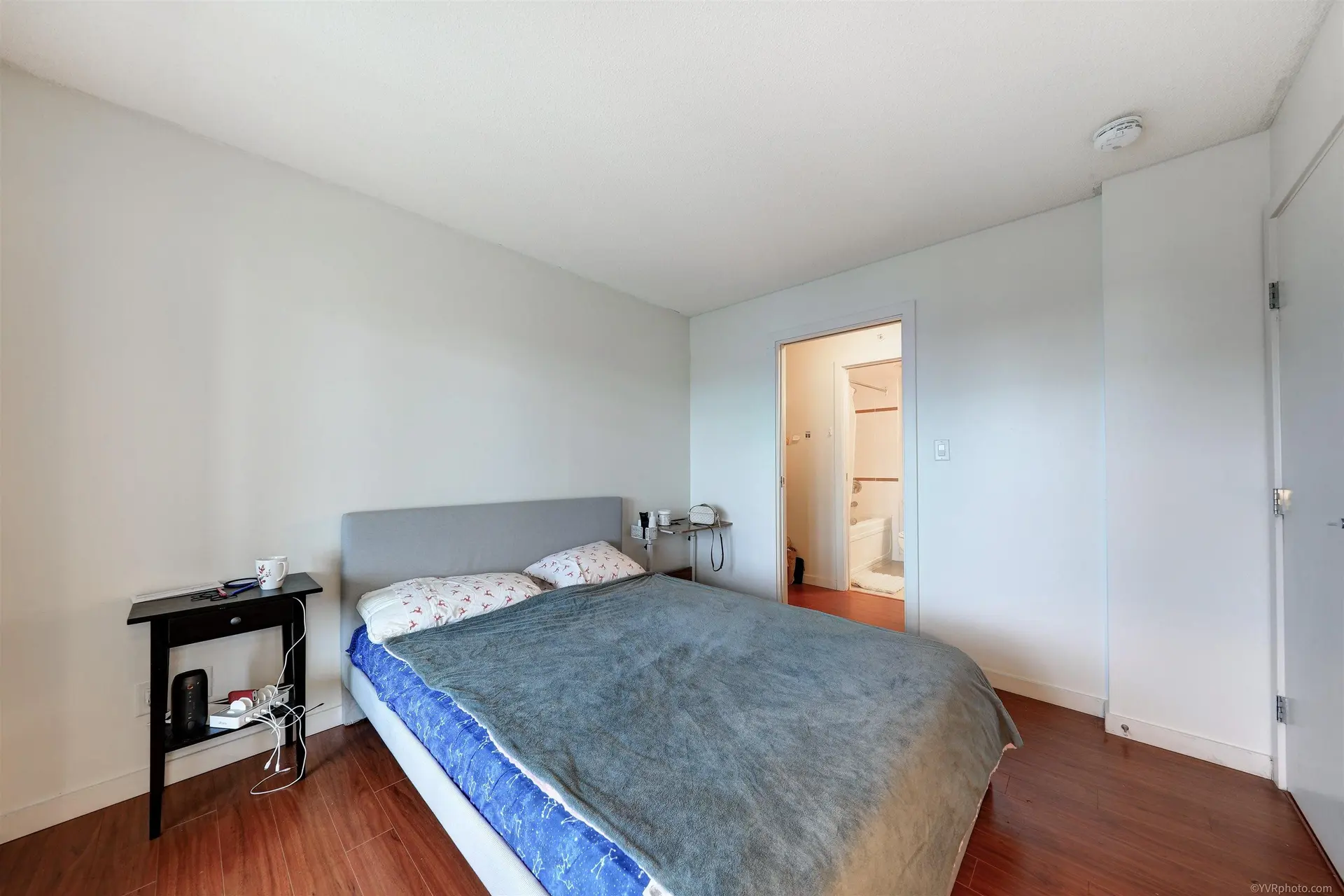 Property at #2611 610 Granville Street, Vancouver, BC
