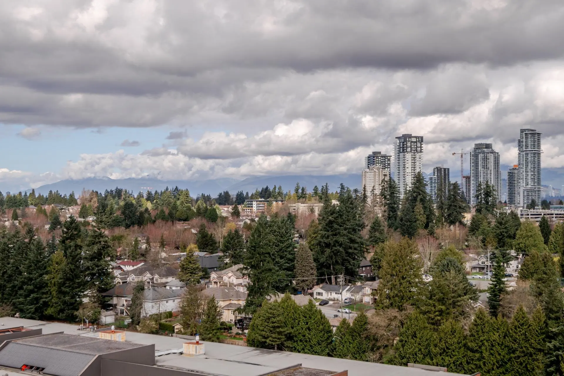 #1108 9675 King George Boulevard - Image 5