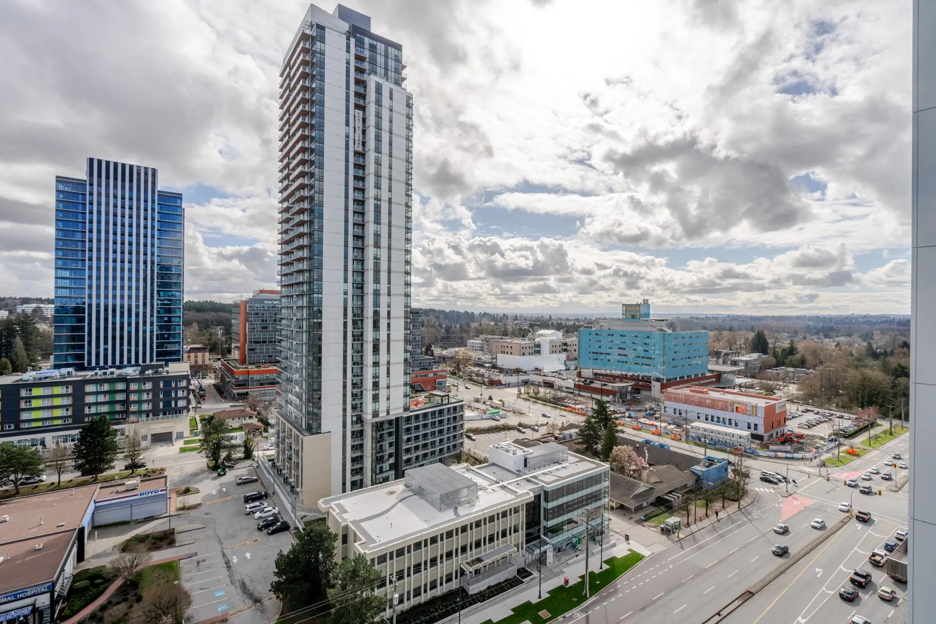 #1108 9675 King George Boulevard - Image 10