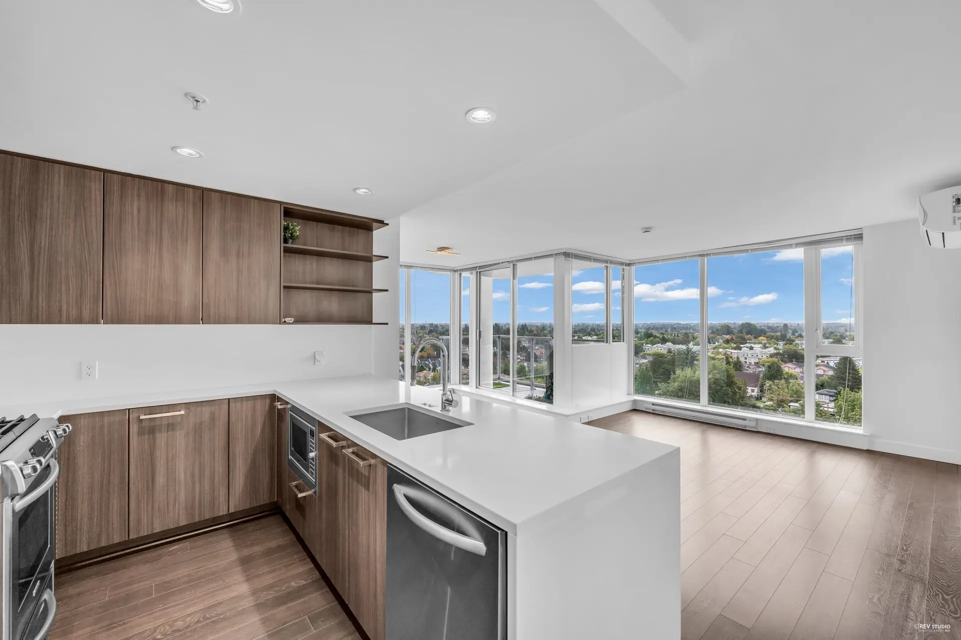 Property at #1802 8288 Granville Avenue, Richmond, BC