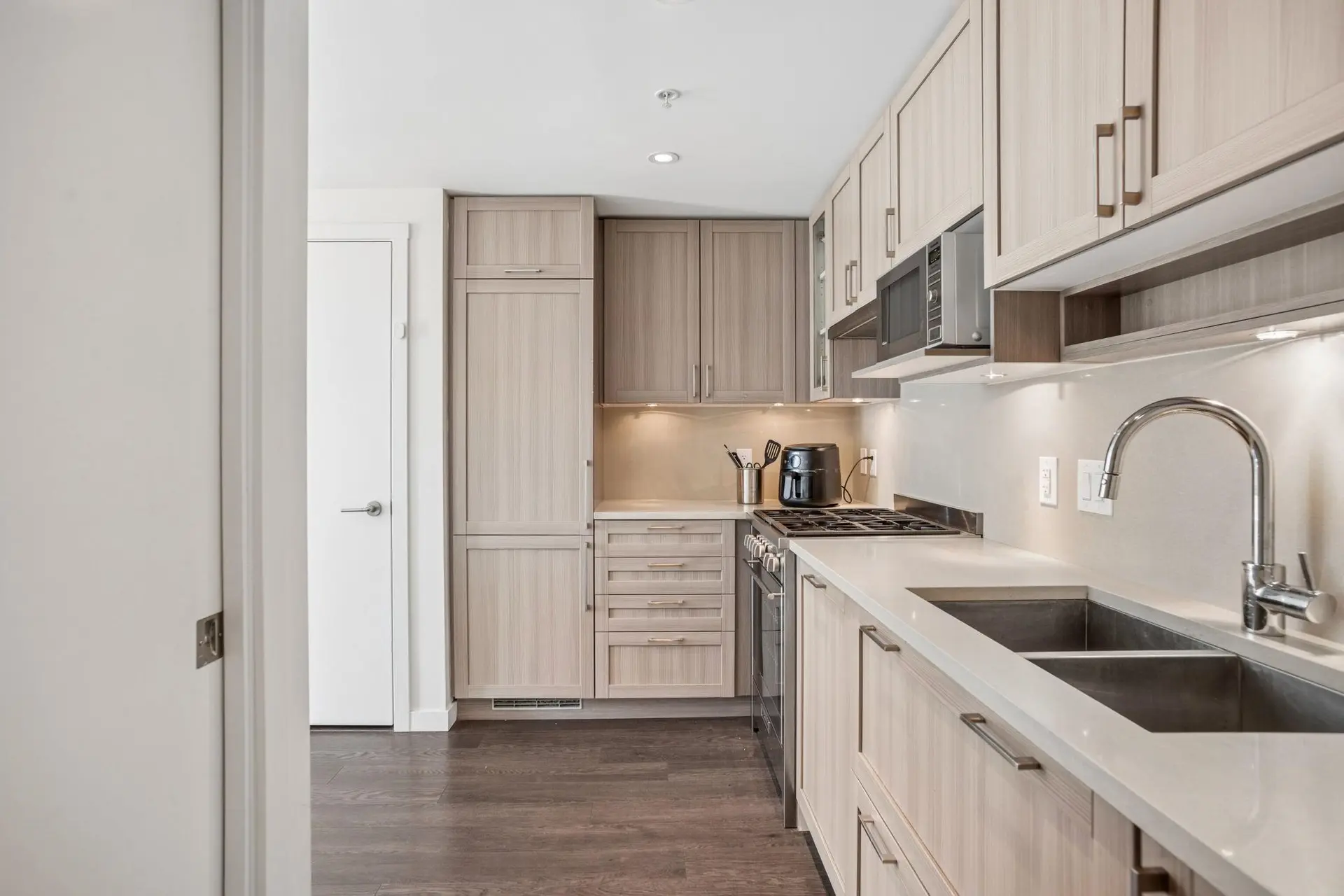 Property at #317 5665 BOUNDARY ROAD, Vancouver, BC