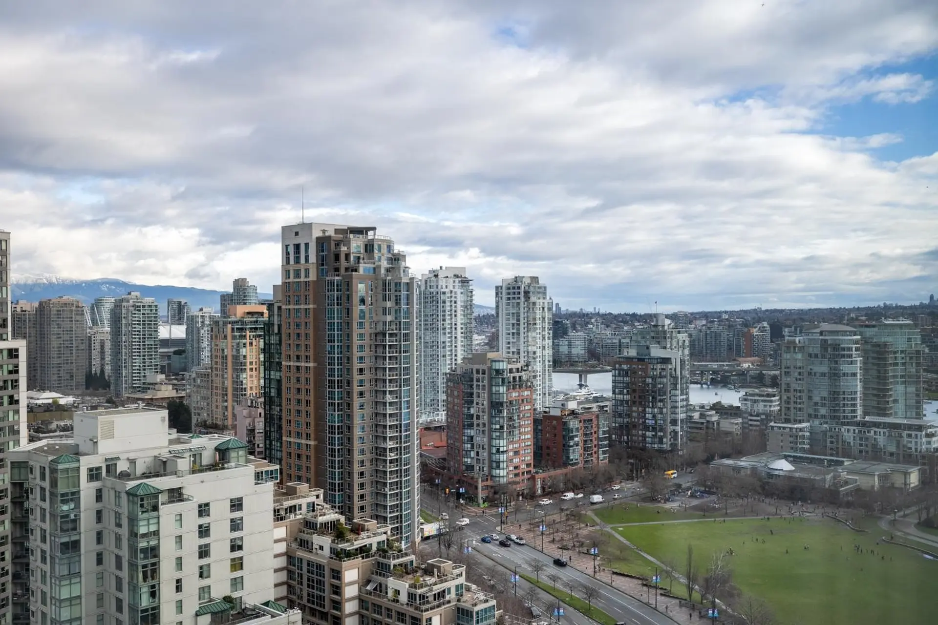 Property at #2706 1438 Richards Street, Vancouver, BC