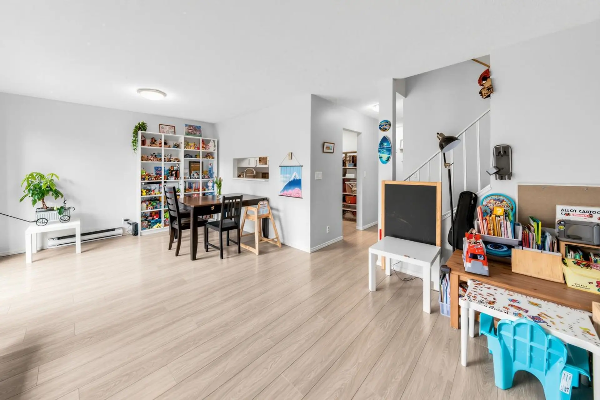 Property at #406 10620 150 Street, Surrey, BC