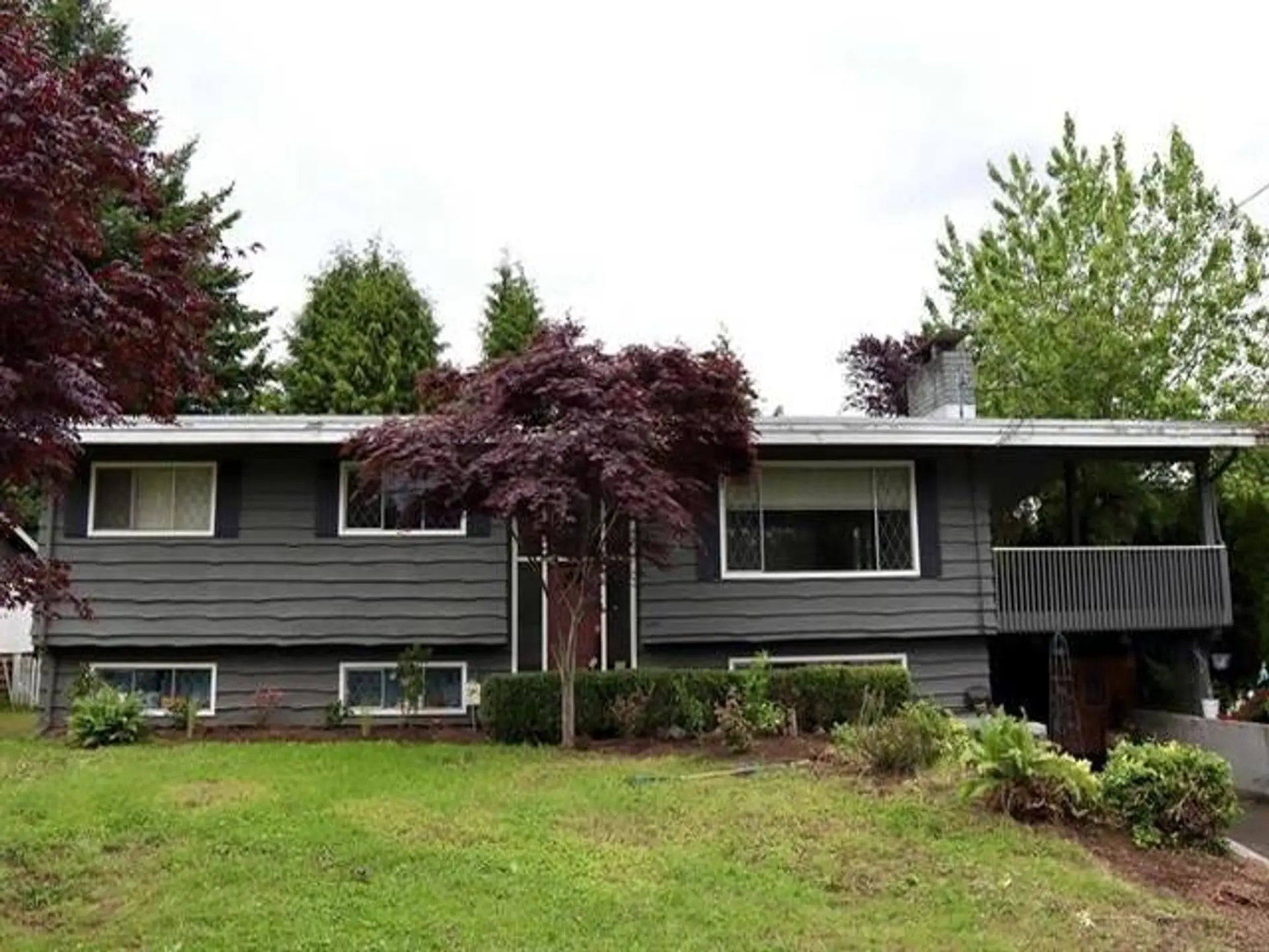 Property at 2062 Primrose Street, Abbotsford, BC