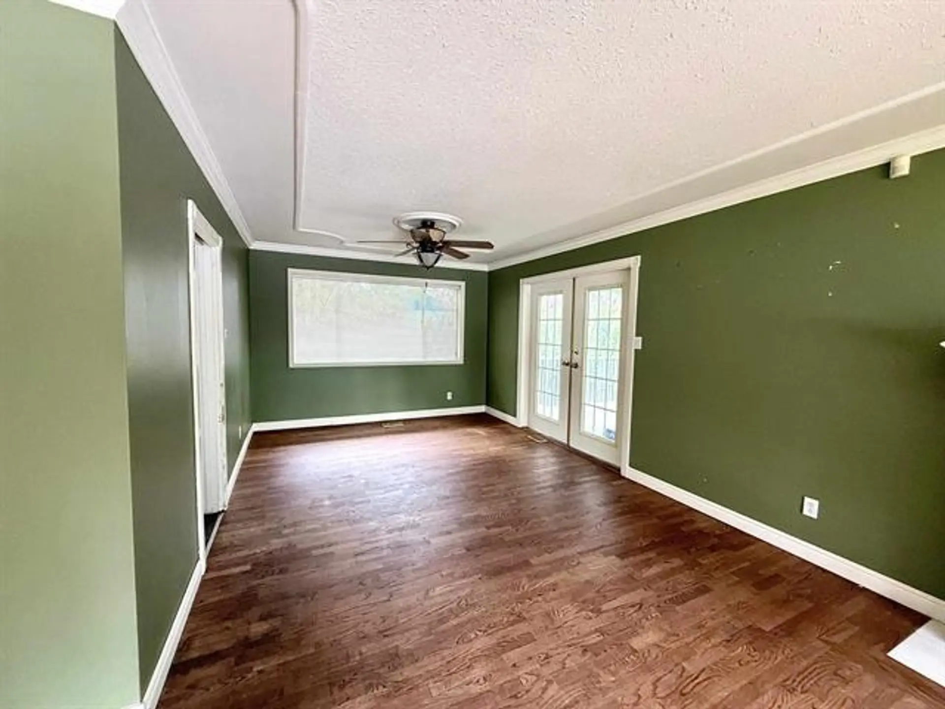 Property at 2062 Primrose Street, Abbotsford, BC