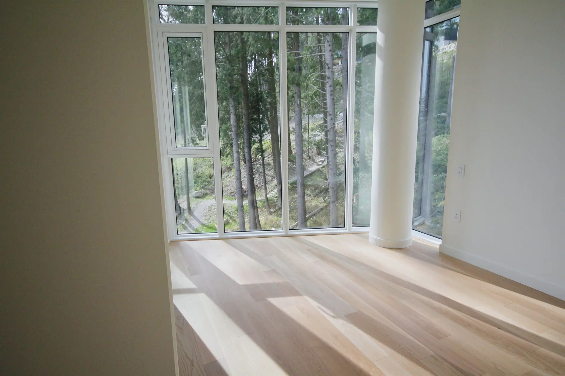 Property at #604 3963 Uplands Way, West Vancouver, BC