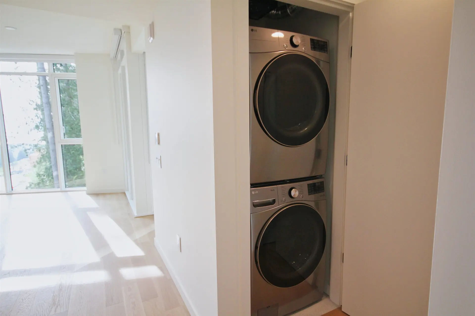 Property at #604 3963 Uplands Way, West Vancouver, BC