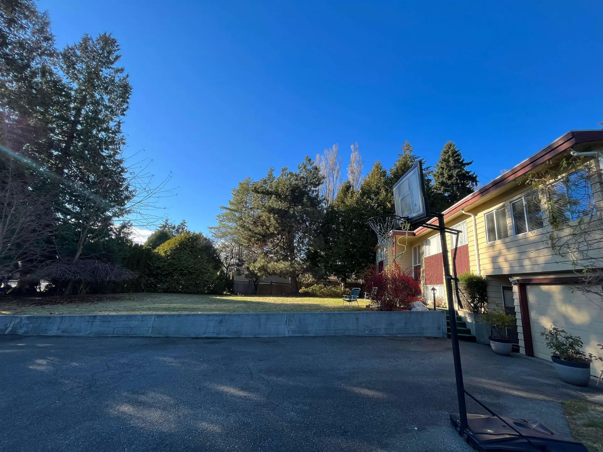 Property at 13697 16 Avenue, Surrey, BC