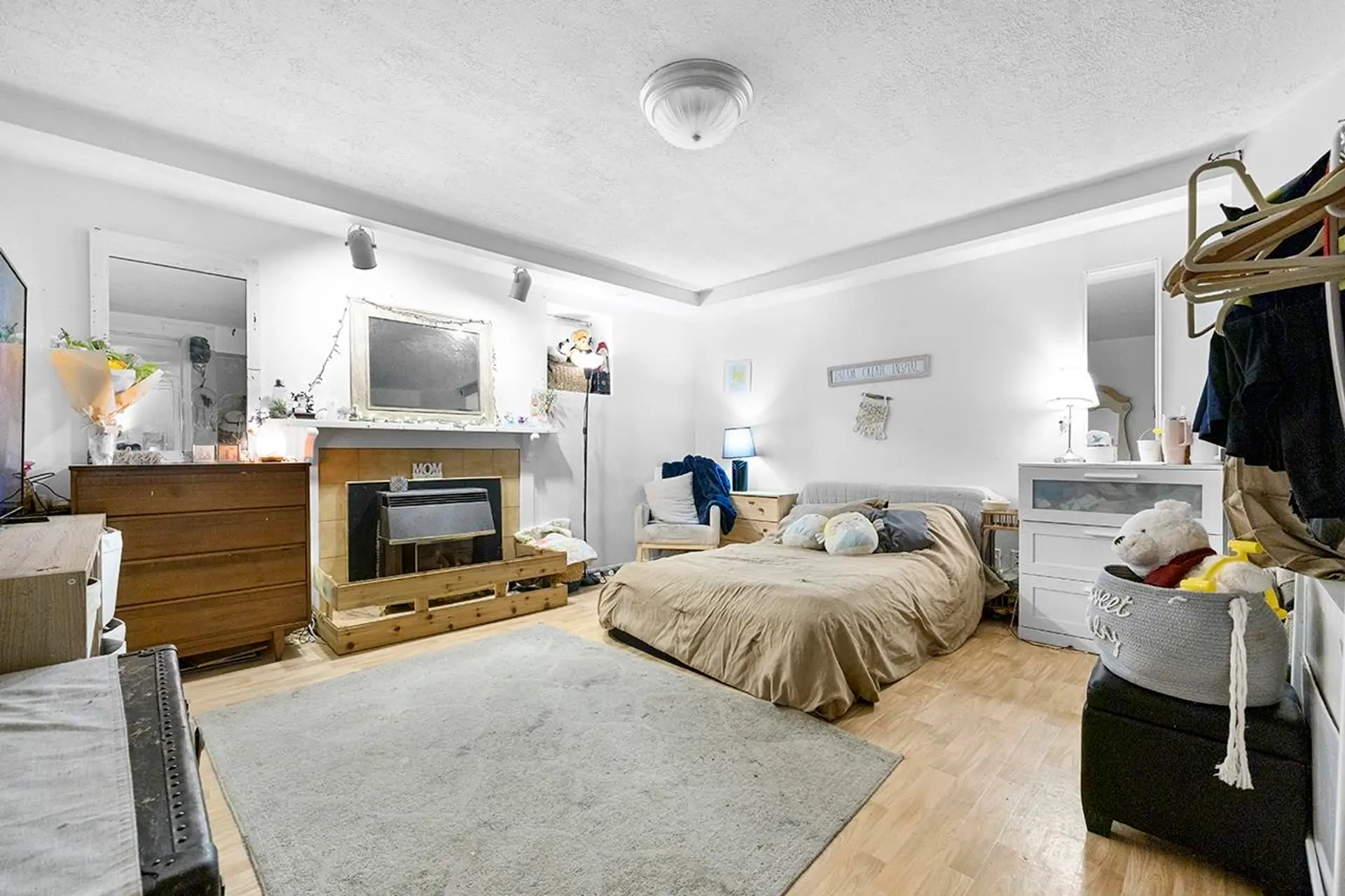 Property at 21670 119 Avenue, Maple Ridge, BC