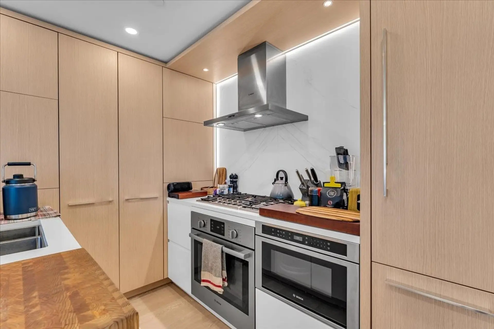 Property at #104 15165 Thrift Avenue, White Rock, BC