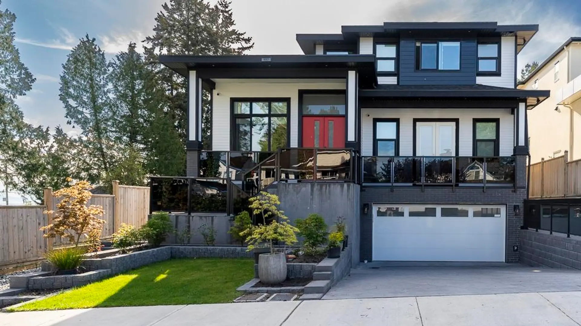 Property at 937 160b Street, Surrey, BC
