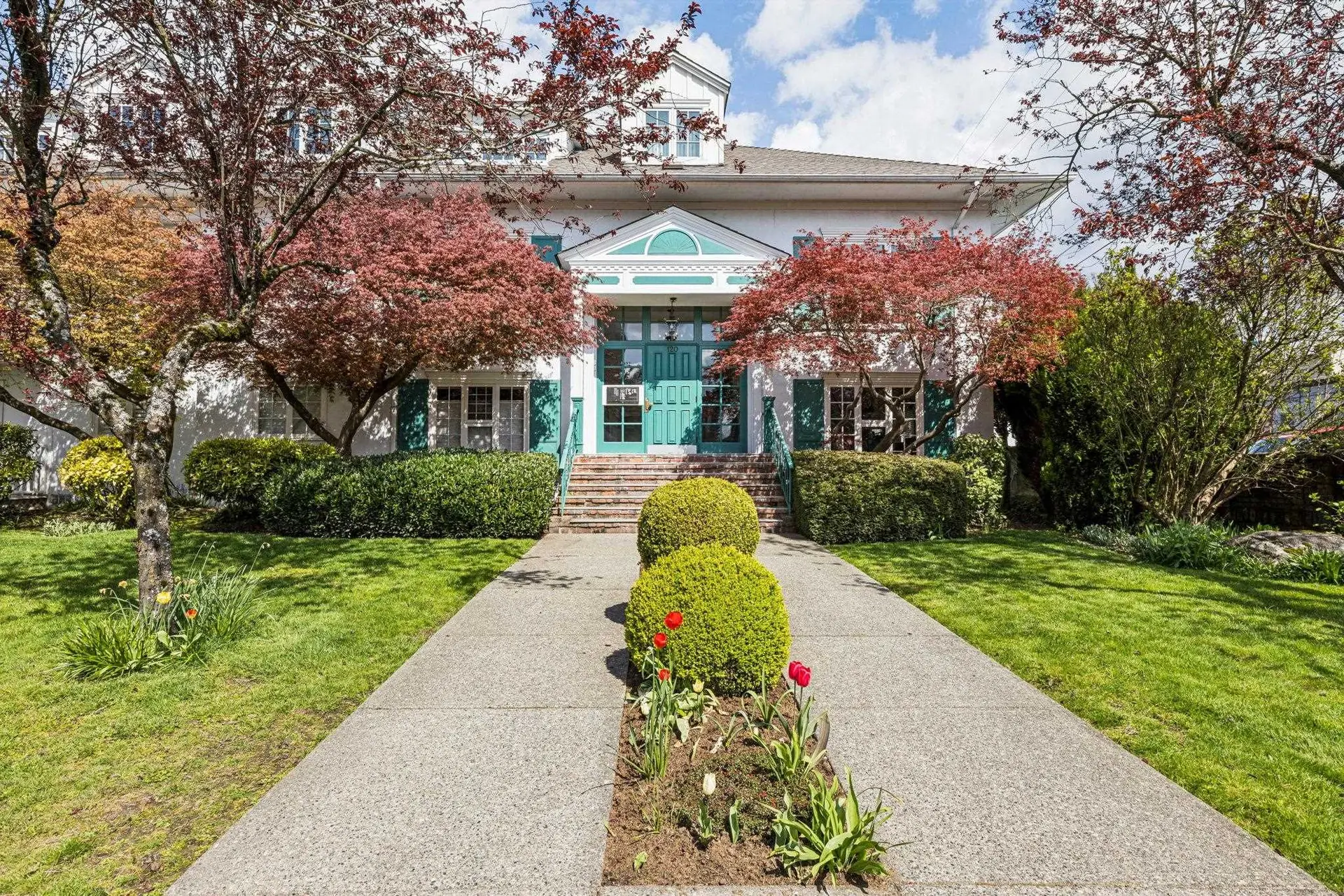 Property at #102 120 W 17th Street, North Vancouver, BC