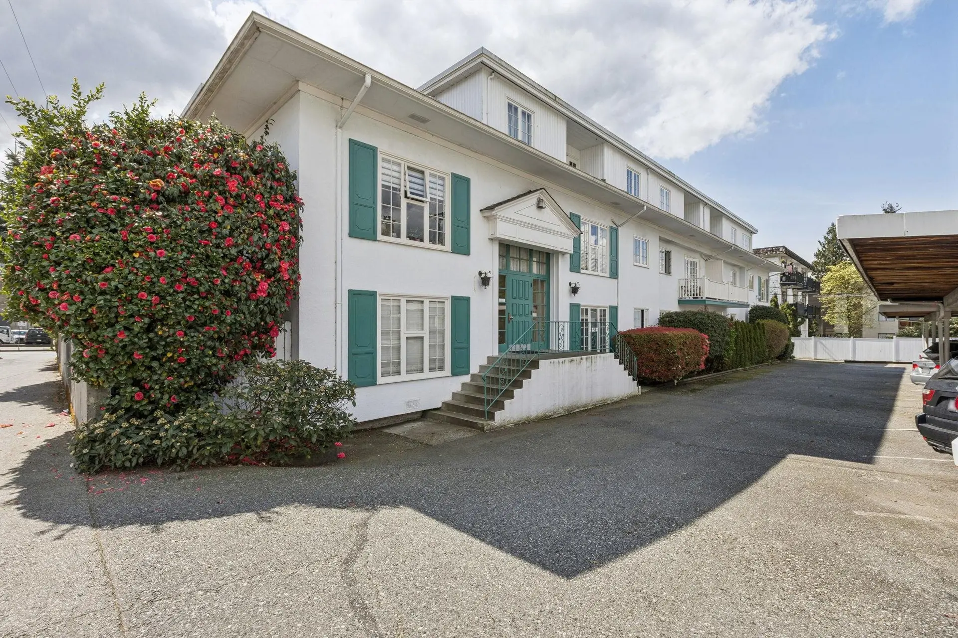 Property at #102 120 W 17th Street, North Vancouver, BC