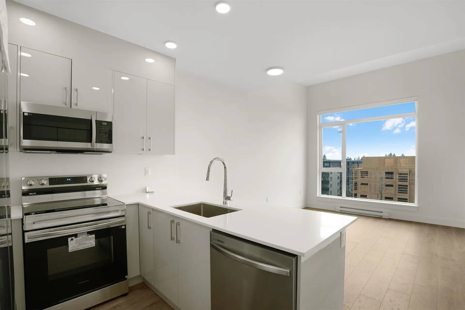 Property at #609 15739 Fraser Highway, Surrey, BC