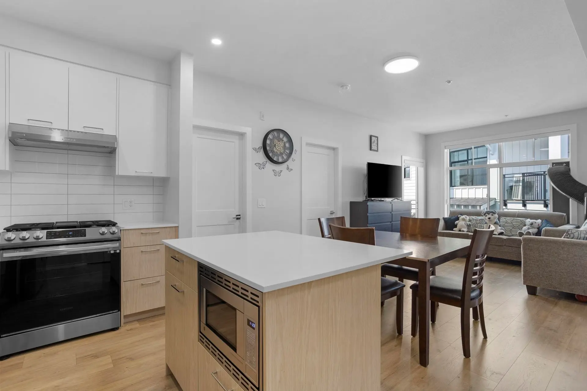 Property at #307 3315 148 Street, Surrey, BC