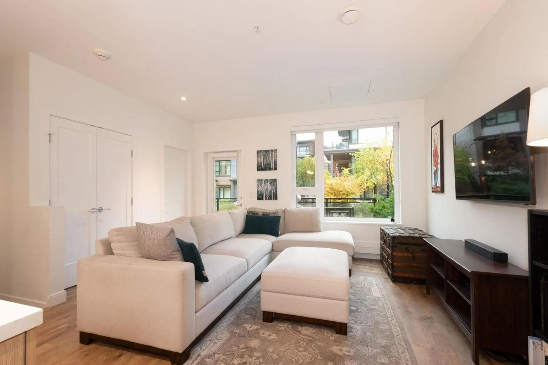 Property at #122 525 E 2nd Street, North Vancouver, BC