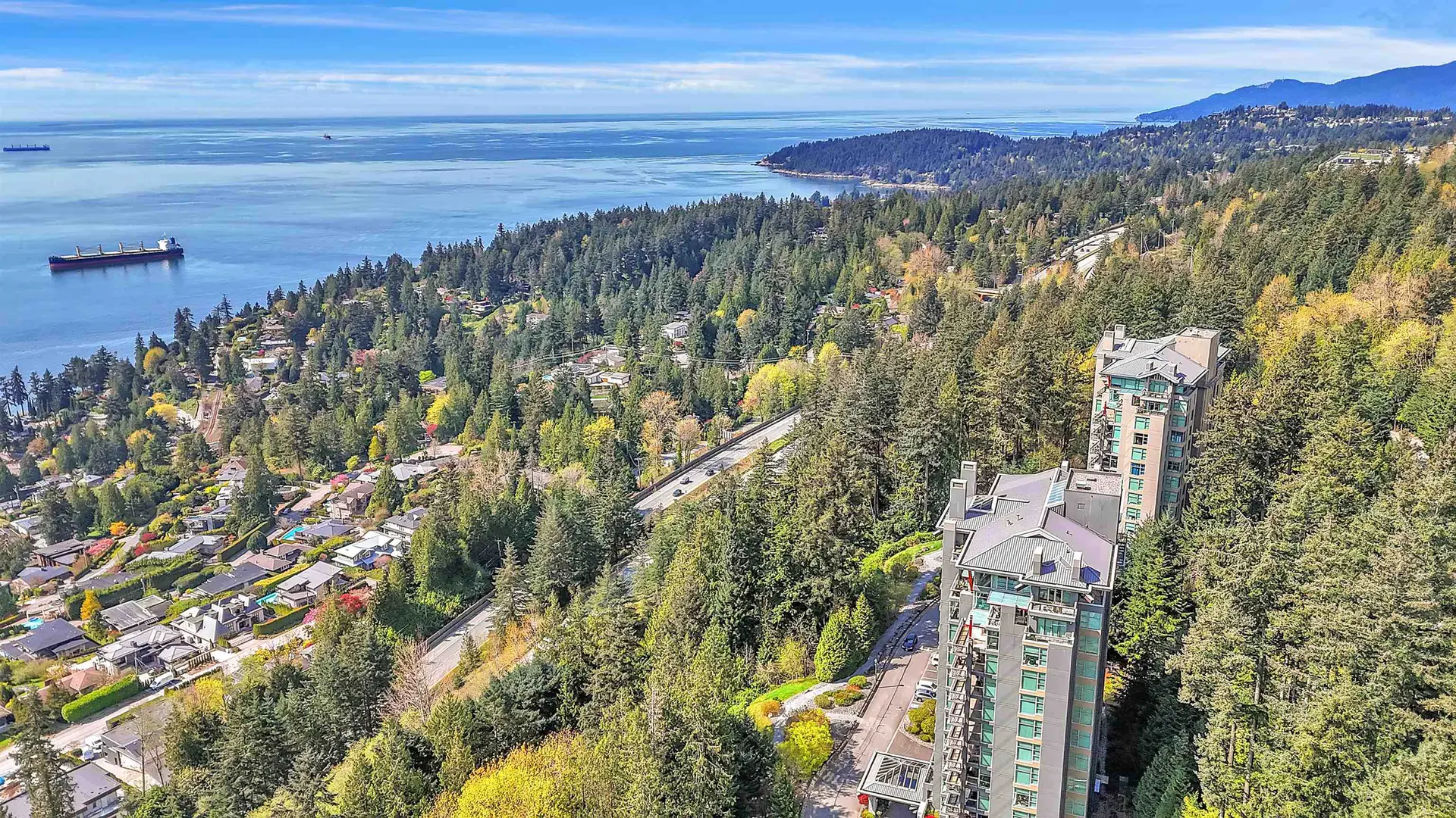 Property at #702 3335 Cypress Place, West Vancouver, BC