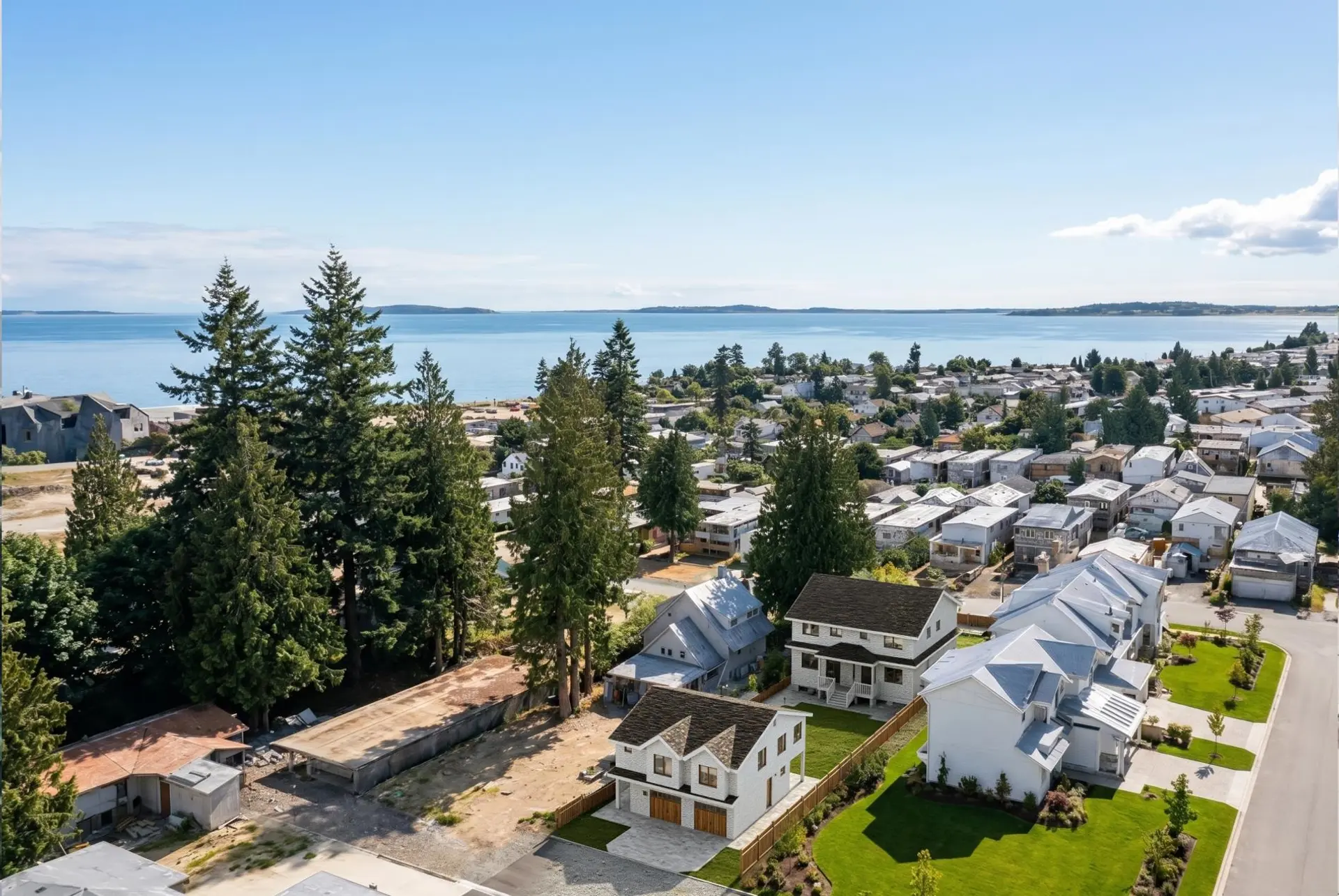 Property at 946 160 Street, Surrey, BC