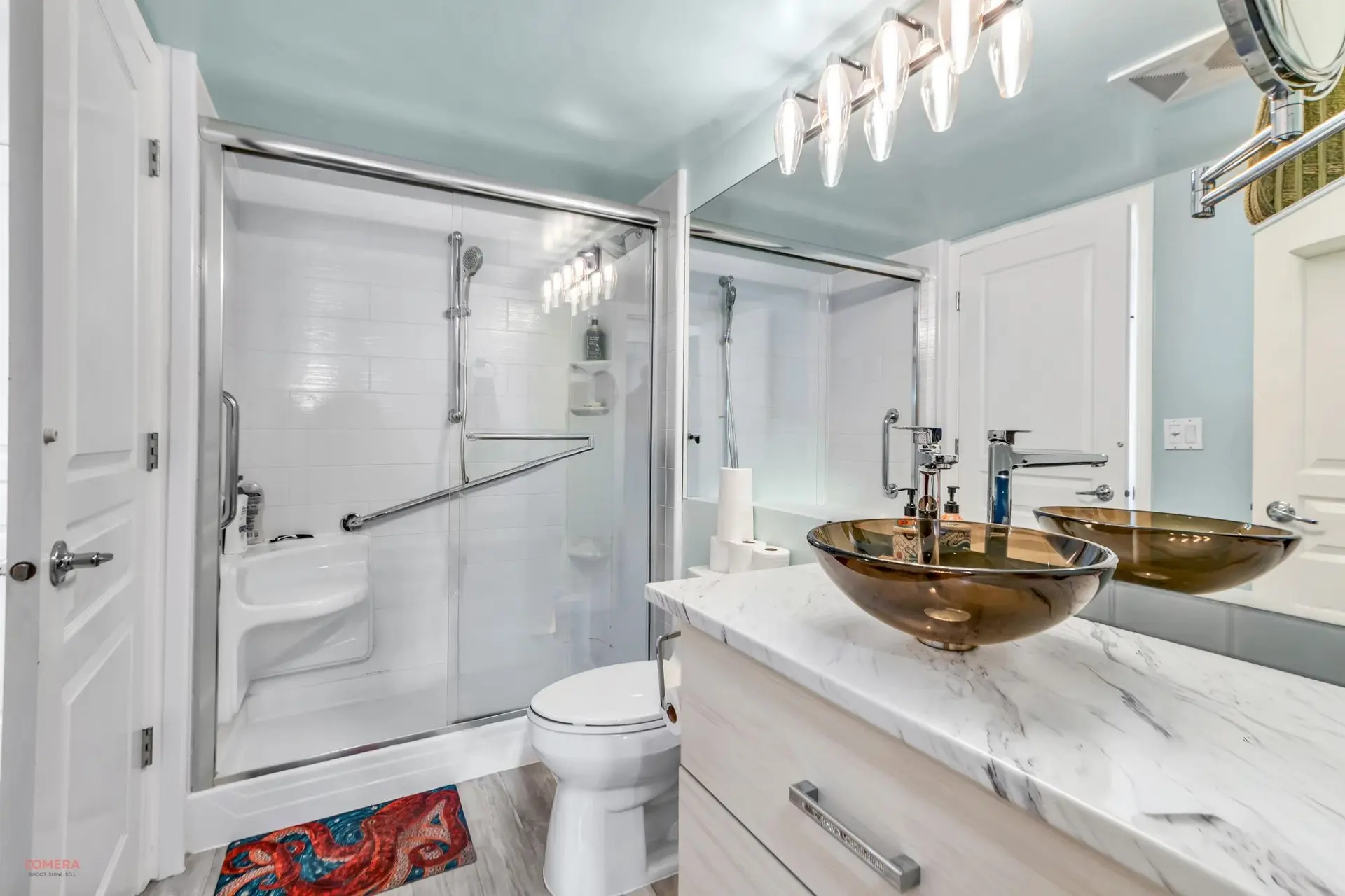 Property at #208 333 E 1st Street, North Vancouver, BC