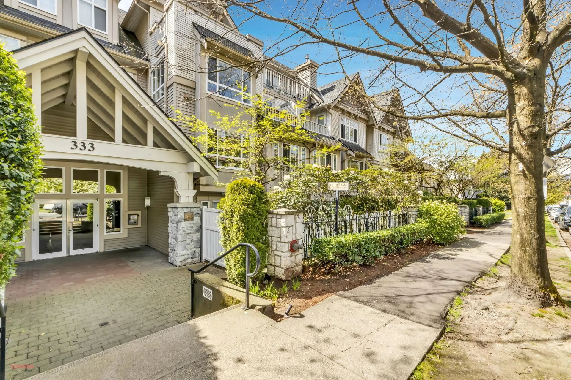 Property at #208 333 E 1st Street, North Vancouver, BC