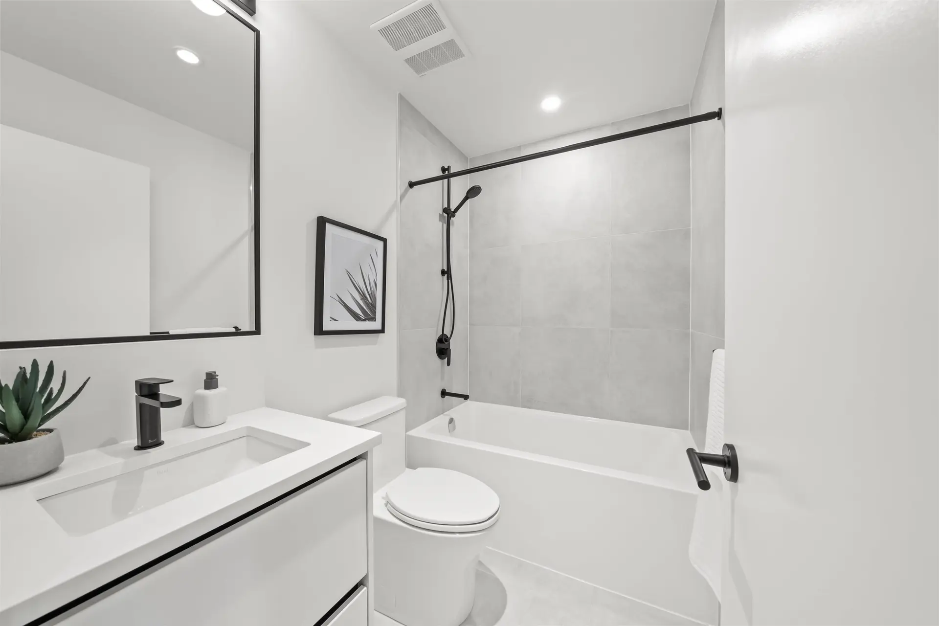 Property at #26 388 Duncan Street, New Westminster, BC