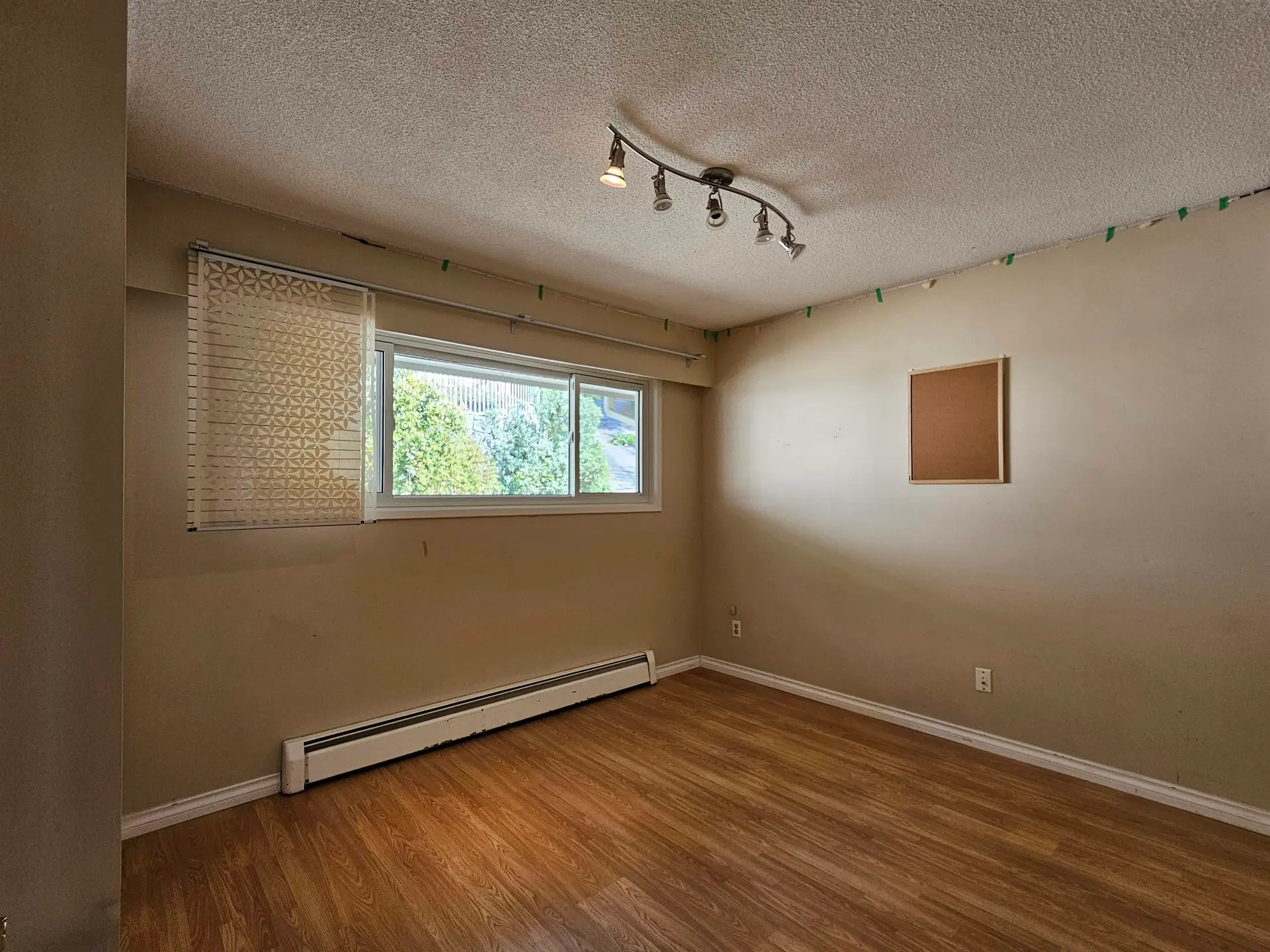 Property at 14391 Marine Drive, White Rock, BC