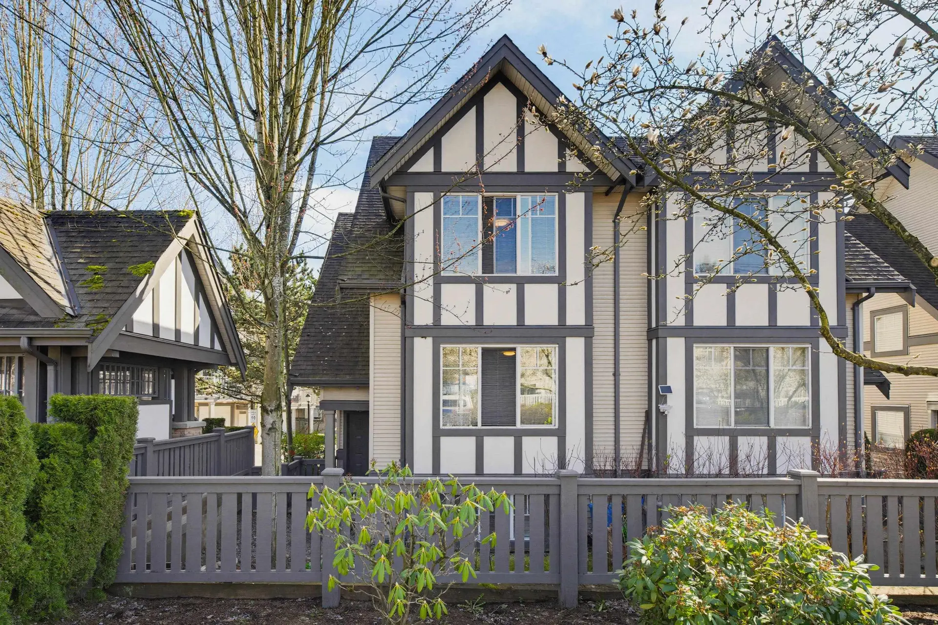 Property at #1 20038 70 Avenue, Langley, BC
