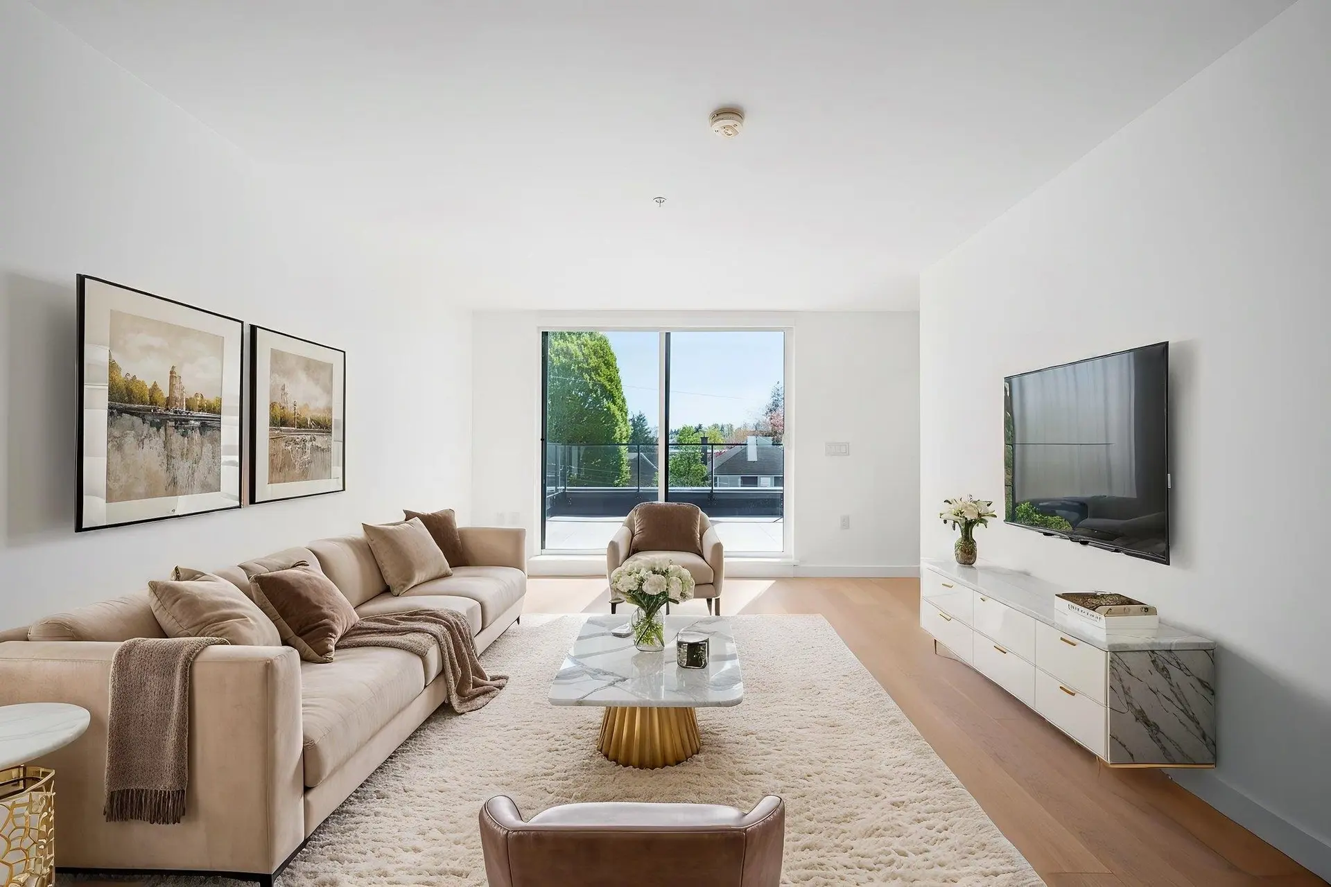 #211 90 King Edward Avenue - Image 6