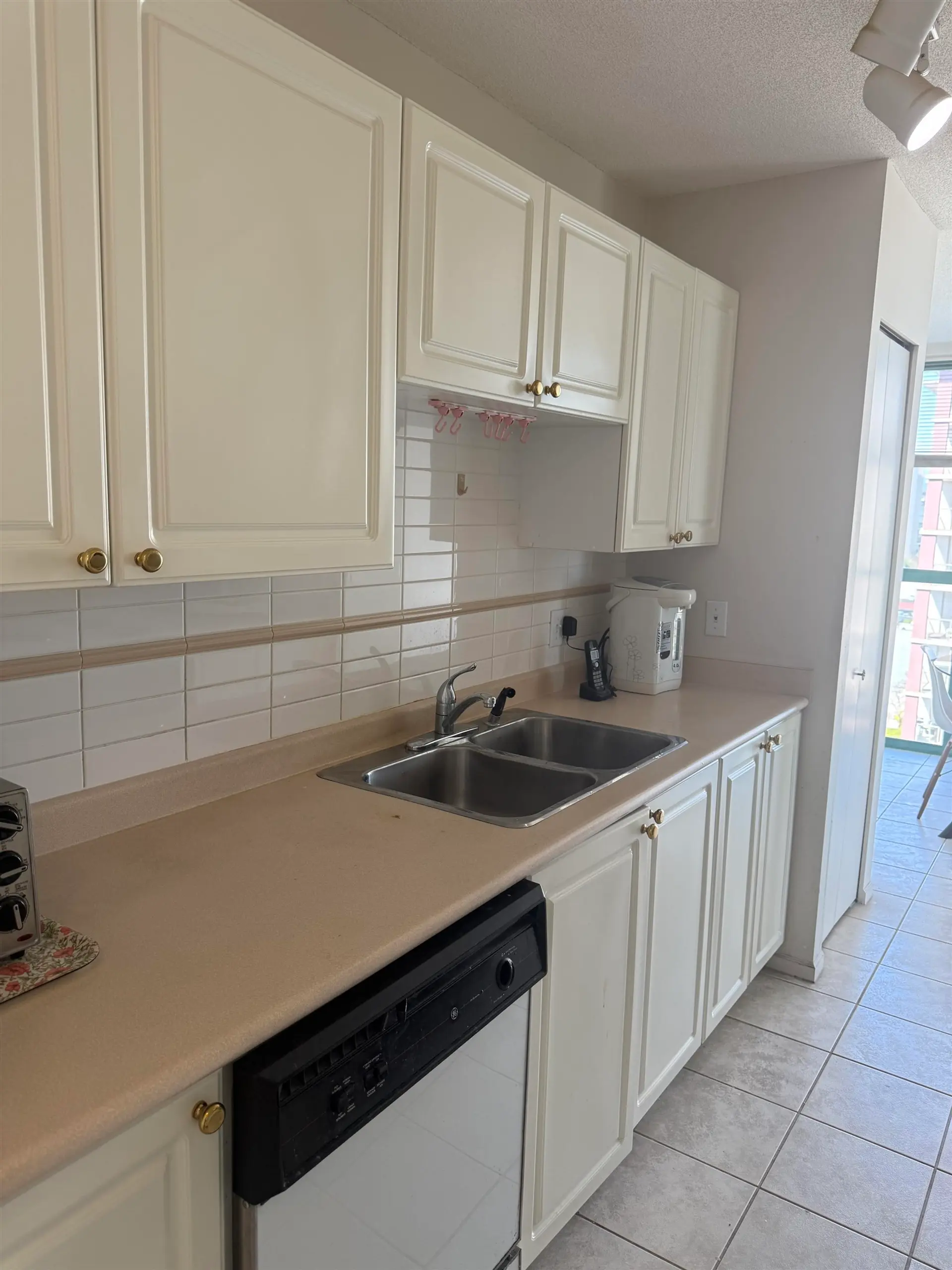 Property at #903 8280 Westminster Highway, Richmond, BC