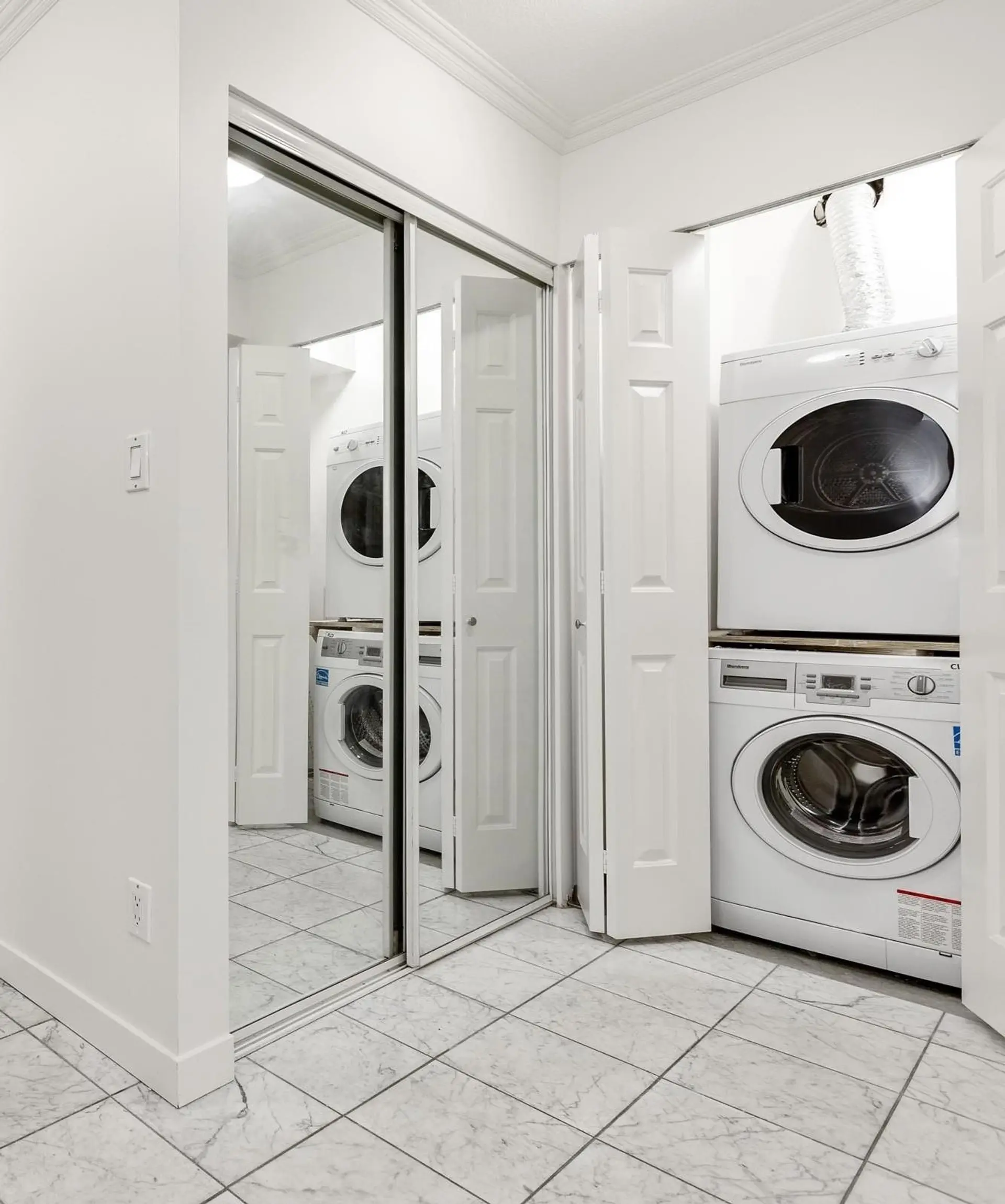 Property at #505 9603 Manchester Drive, Burnaby, BC