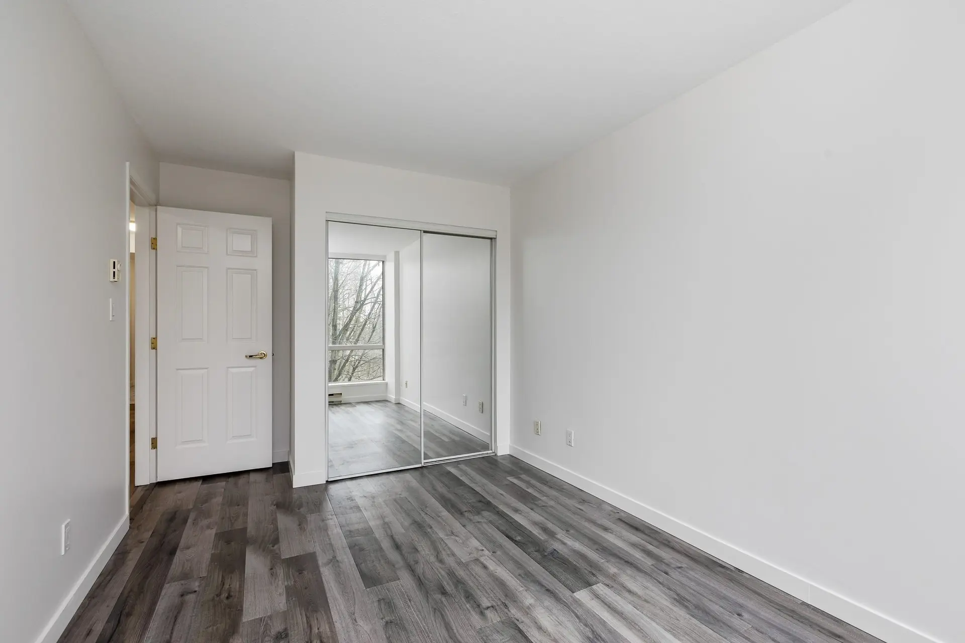 Property at #505 9603 Manchester Drive, Burnaby, BC