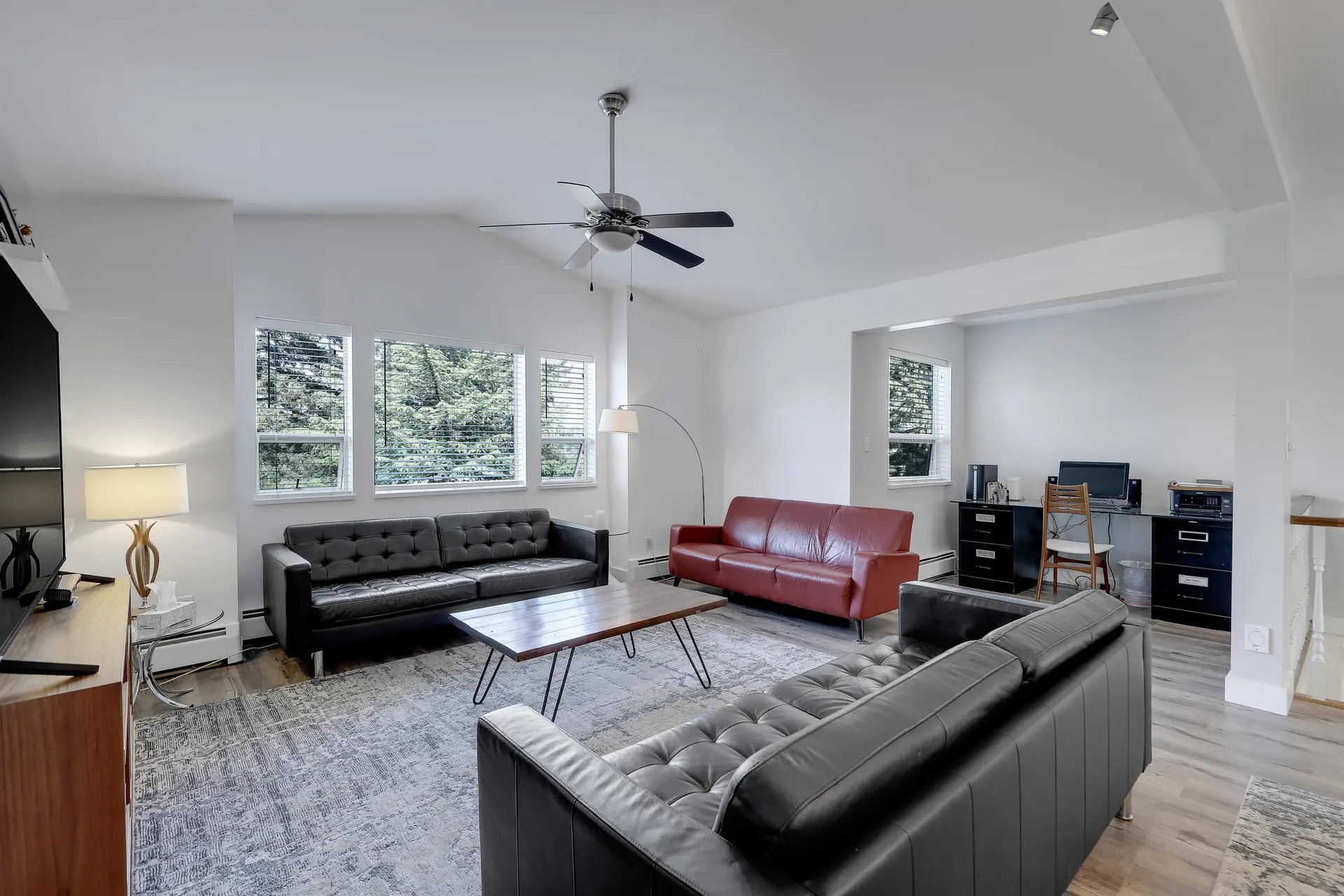 7549 149a Street - Image 2