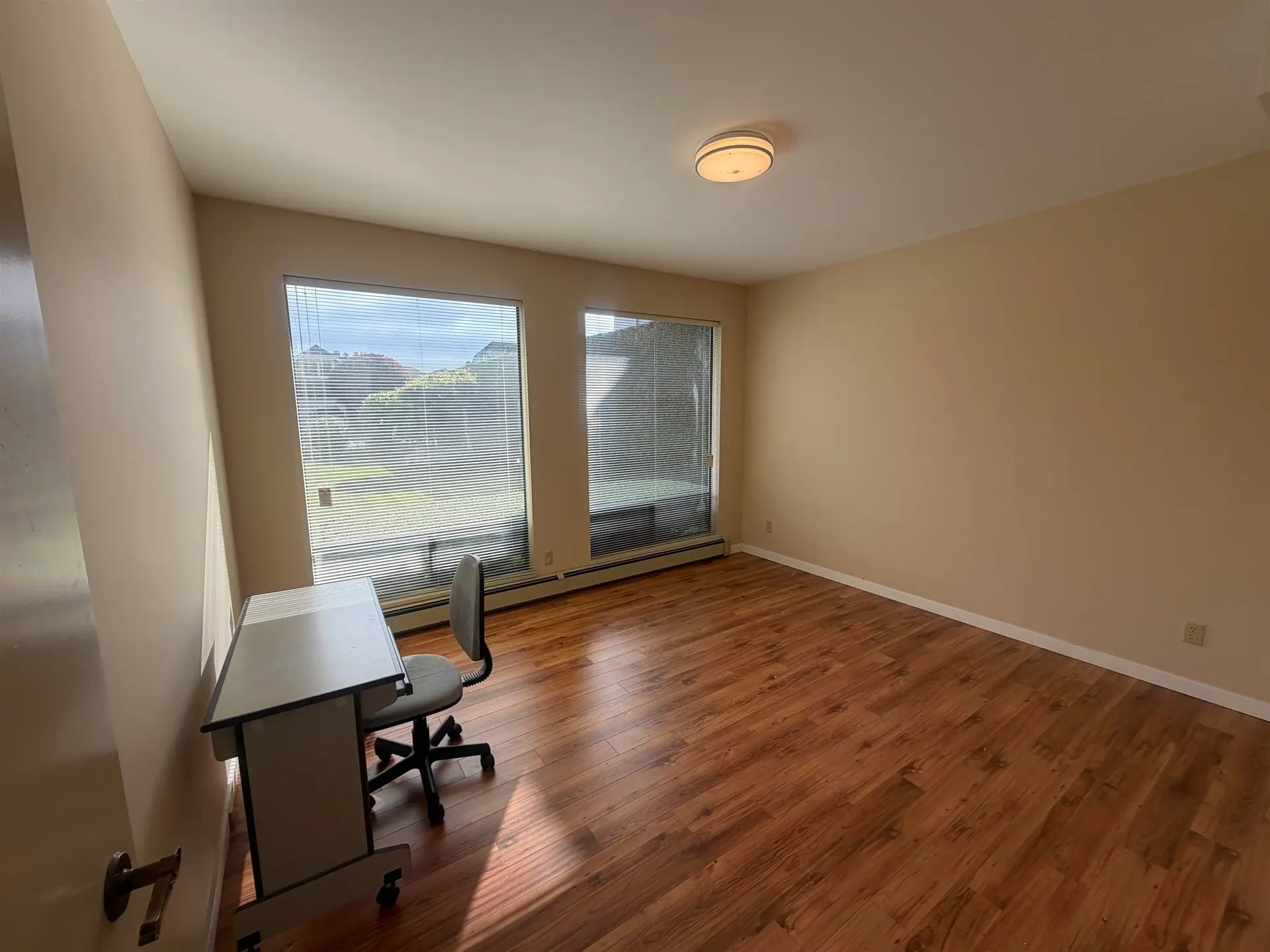 7631 Chelsea Road - Image 11