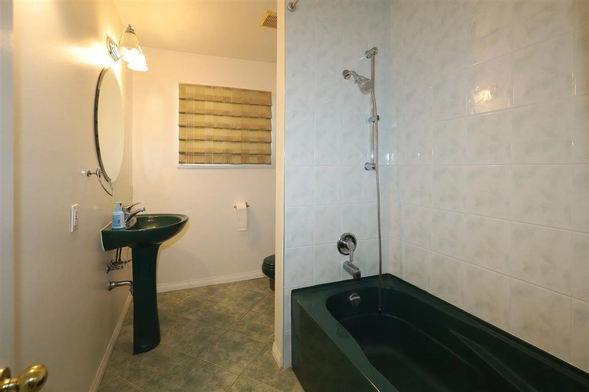 Property at 1563 E 59th Avenue, Vancouver, BC