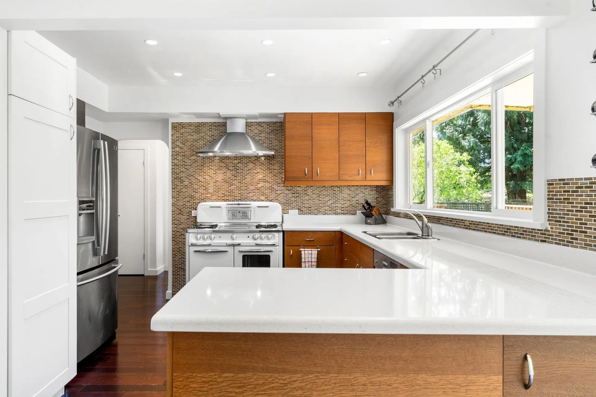2195 Cortell Street - Image 10