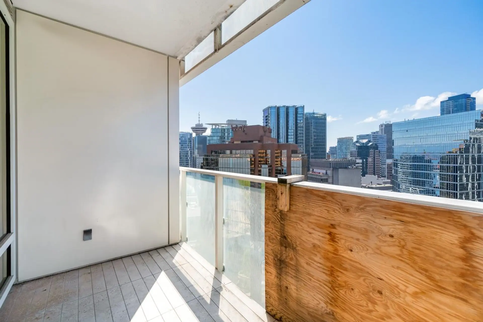 #2705 1011 W Cordova Street - Image 11