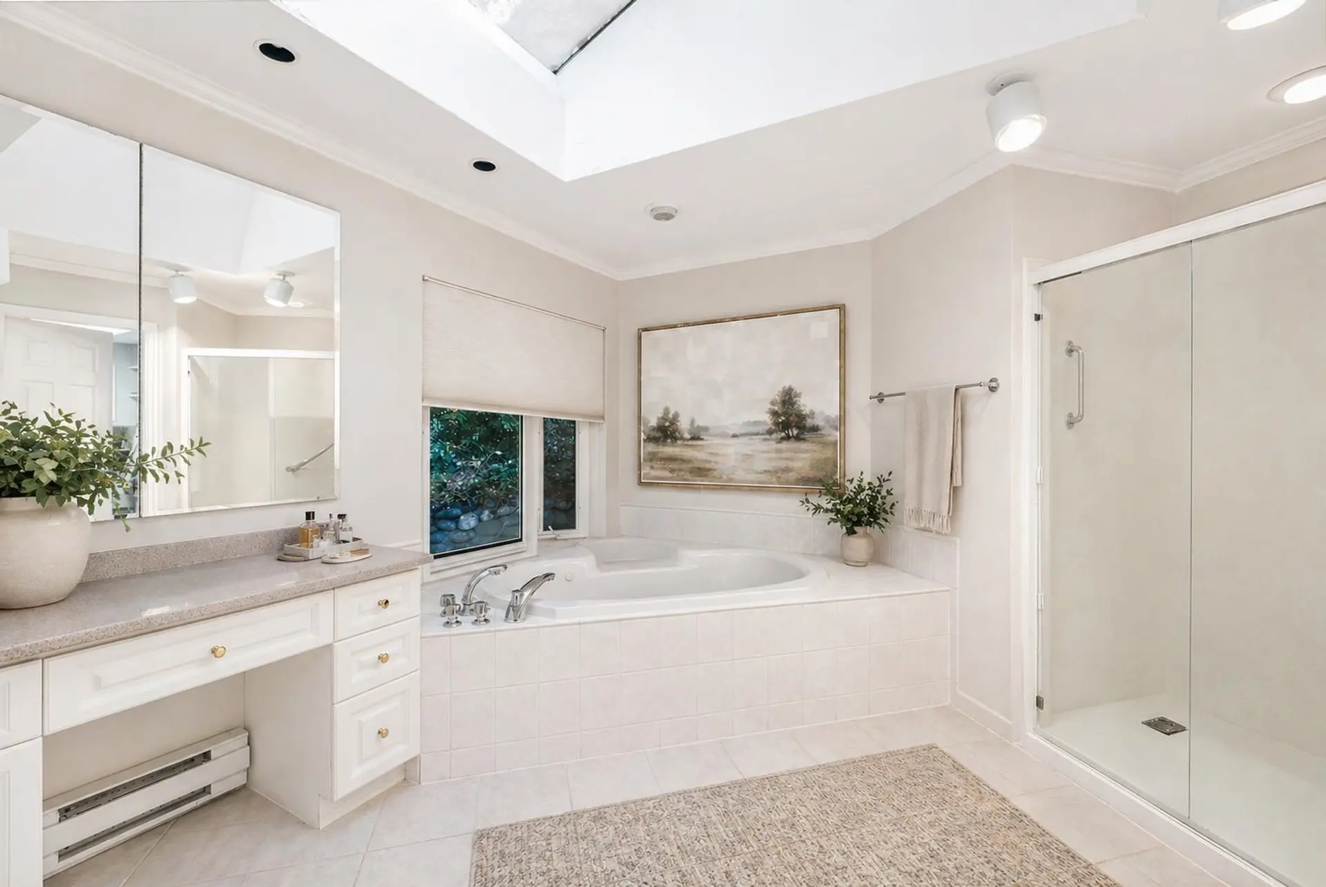 Property at 4110 Burkeridge Place, West Vancouver, BC