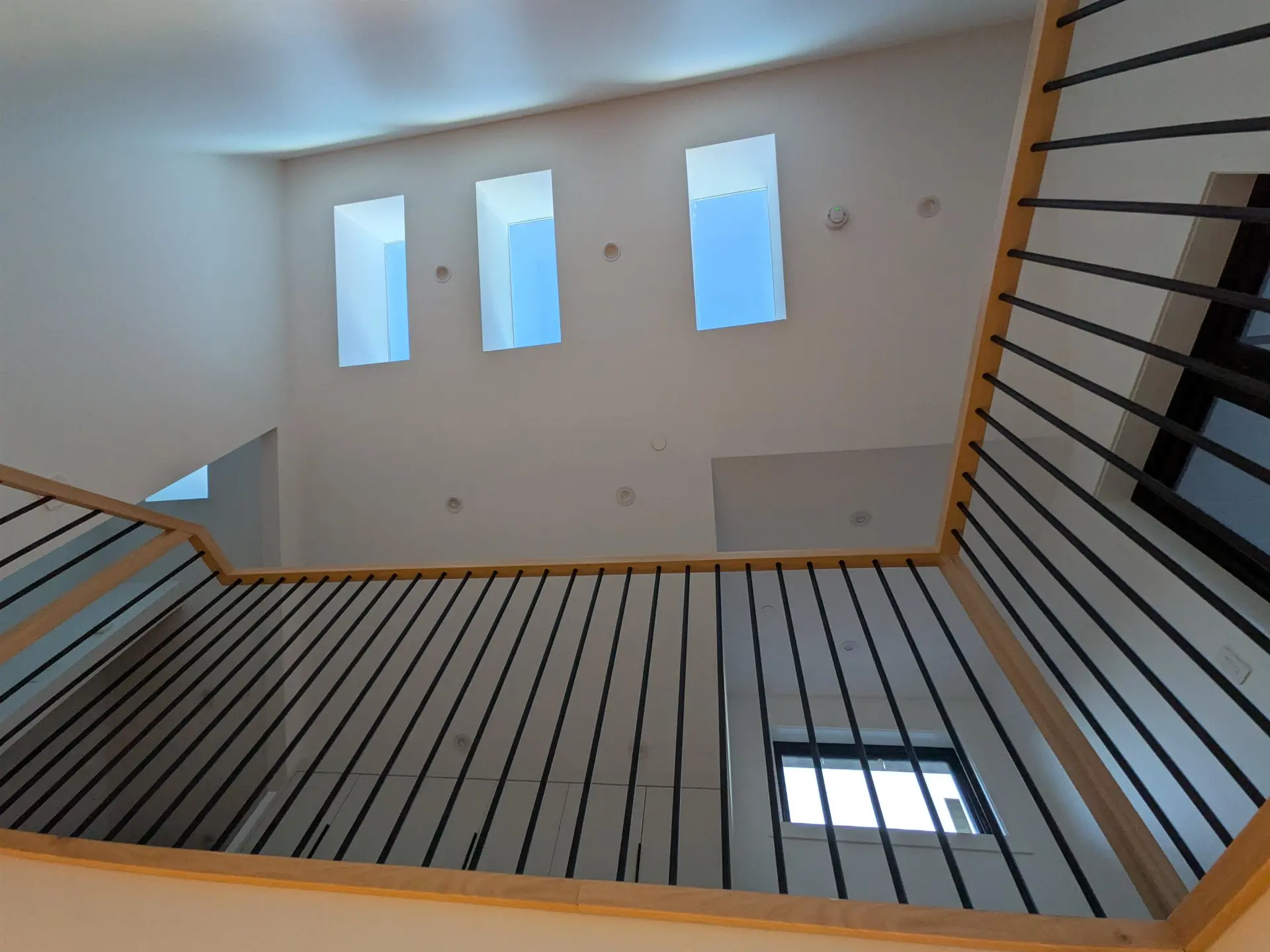 920 E 16th Avenue - Image 4