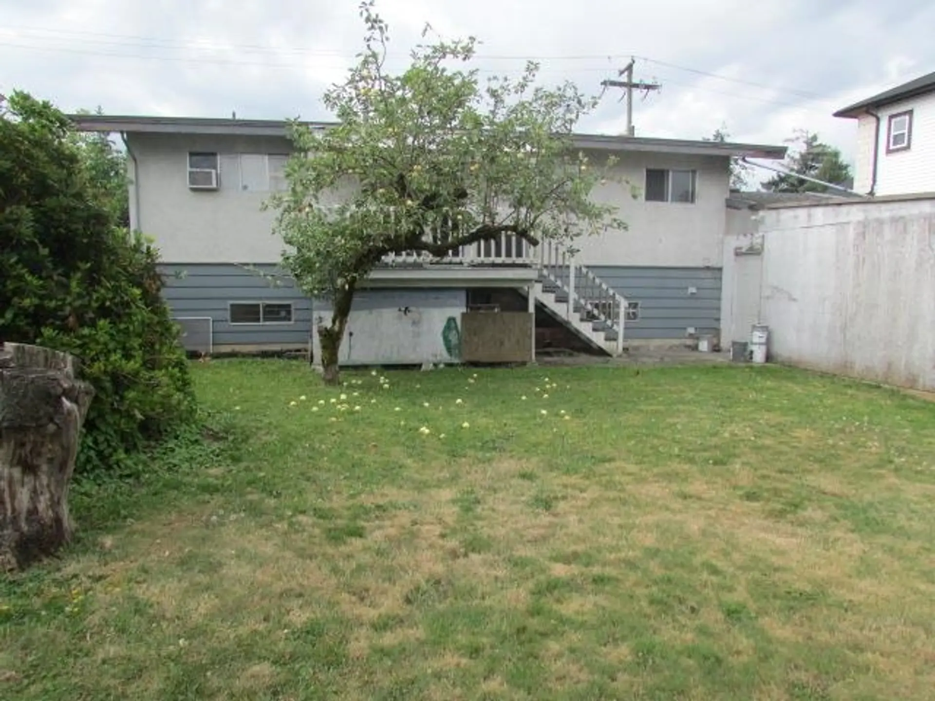 Property at 32149 Autumn Avenue, Abbotsford, BC
