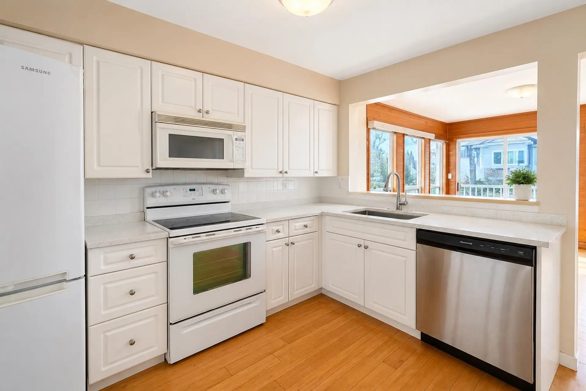 Property at 10351 Amethyst Avenue, Richmond, BC