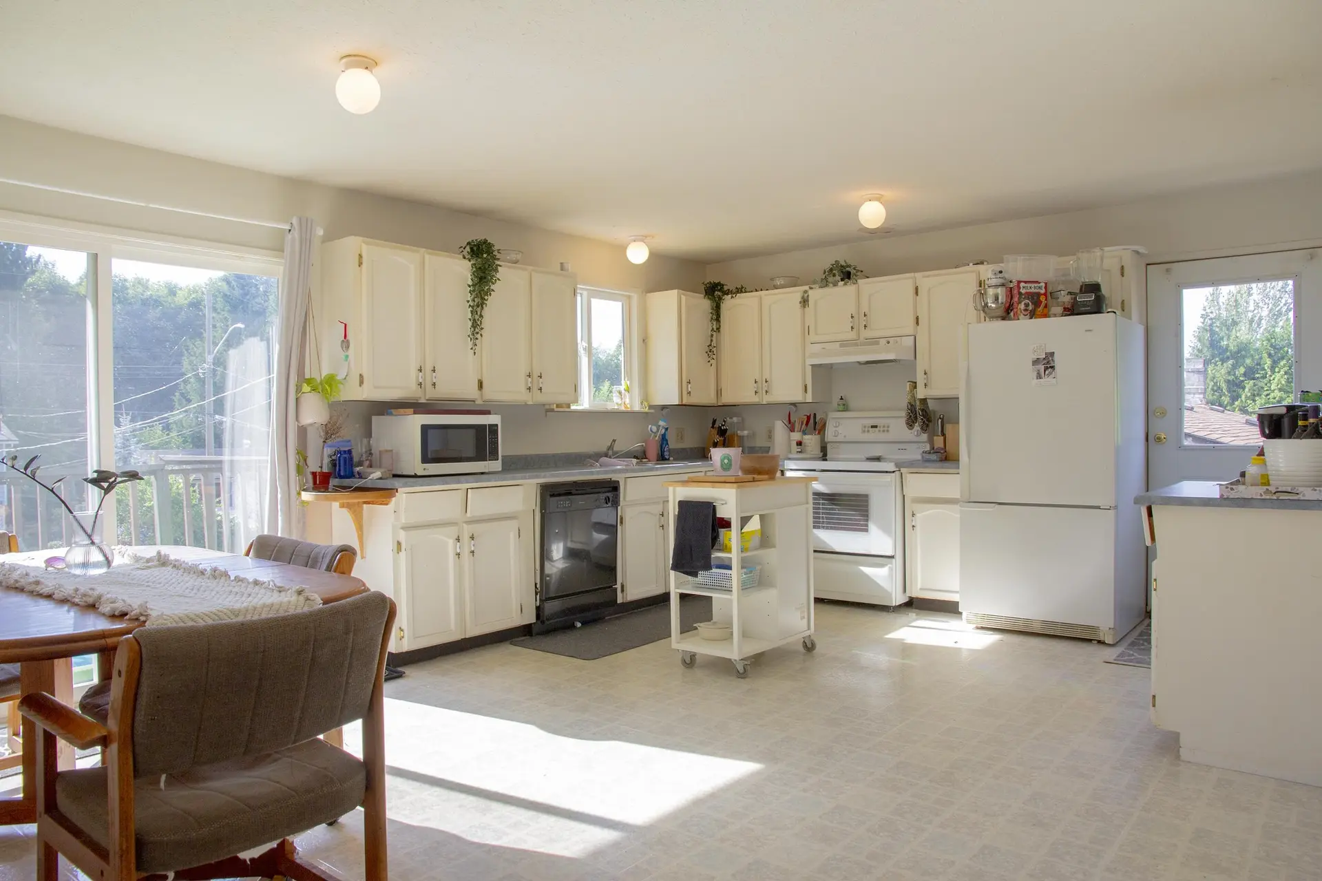 Property at 5754 Binnacle Avenue, Sechelt, BC