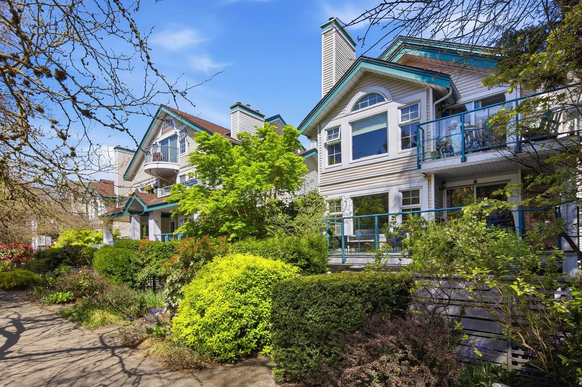 Property at #106 735 W 15th Avenue, Vancouver, BC