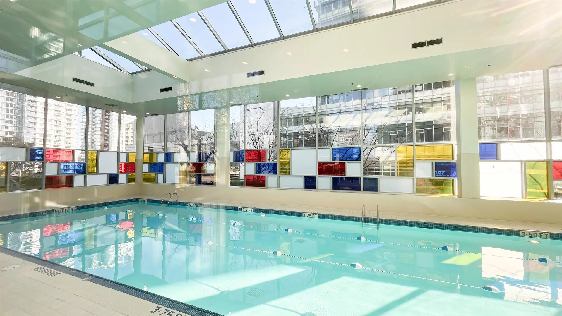 Property at #905 161 W Georgia Street, Vancouver, BC