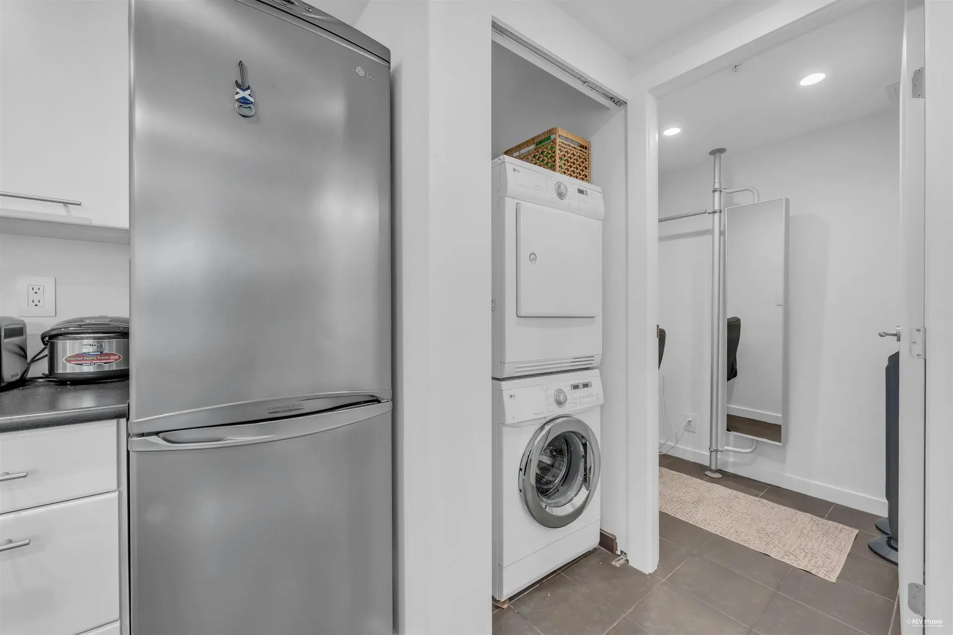 Property at #2106 1331 W Georgia Street, Vancouver, BC