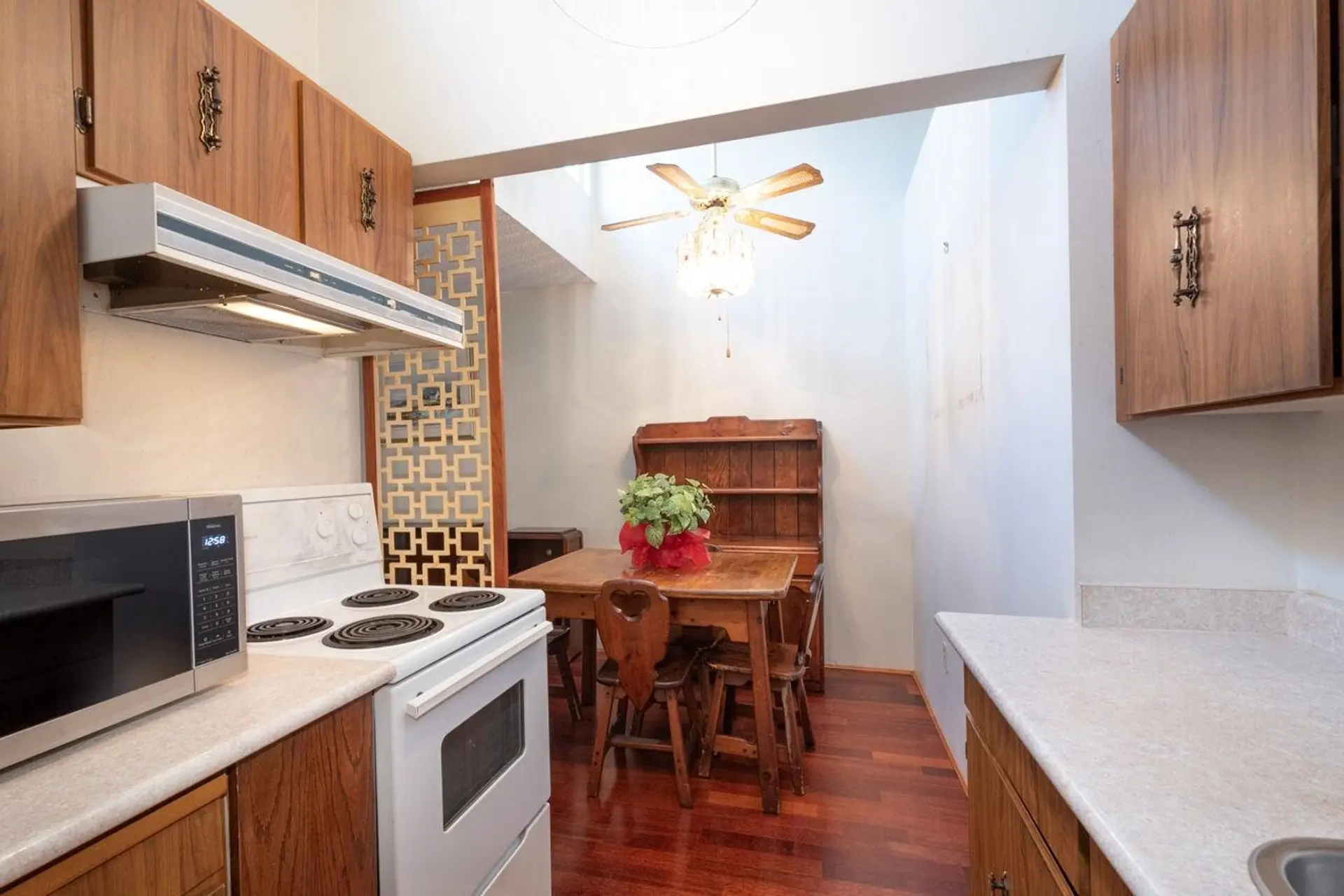 Property at #302 2250 Oxford Street, Vancouver, BC