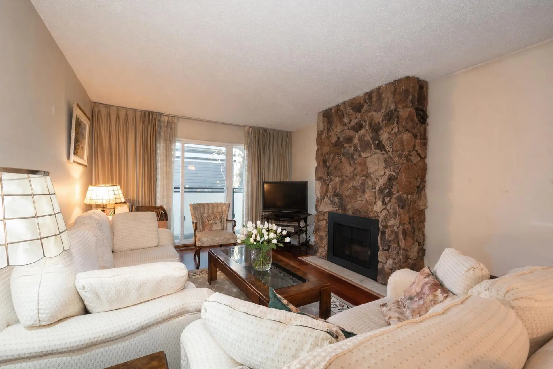 Property at #302 2250 Oxford Street, Vancouver, BC