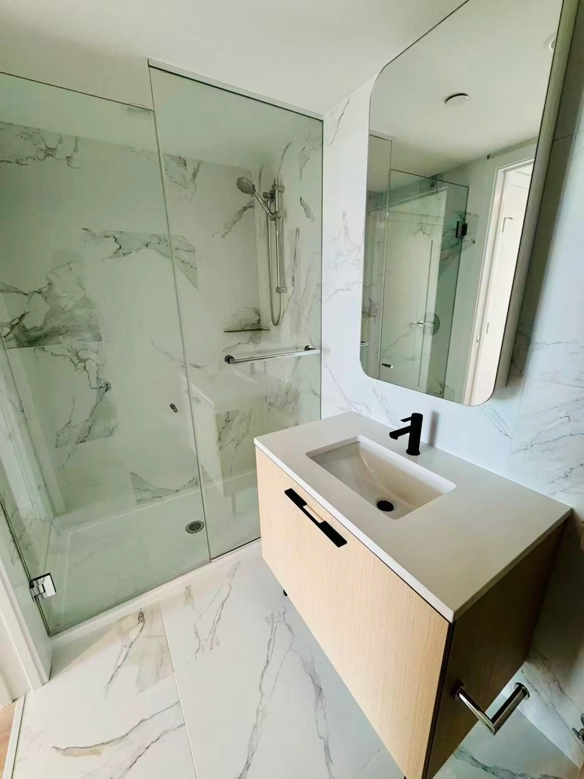 Property at #602 2729 Kingsway, Vancouver, BC